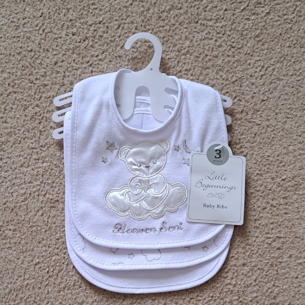 White Baby Bibs Set